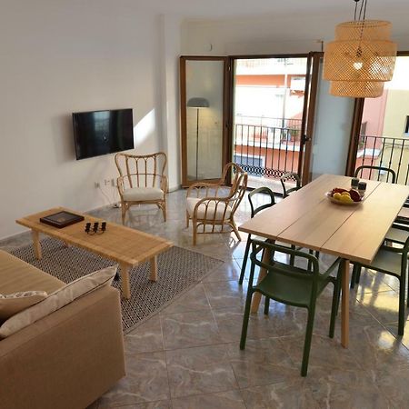 The Green Townhouse In Denia Centre By Nras Екстериор снимка
