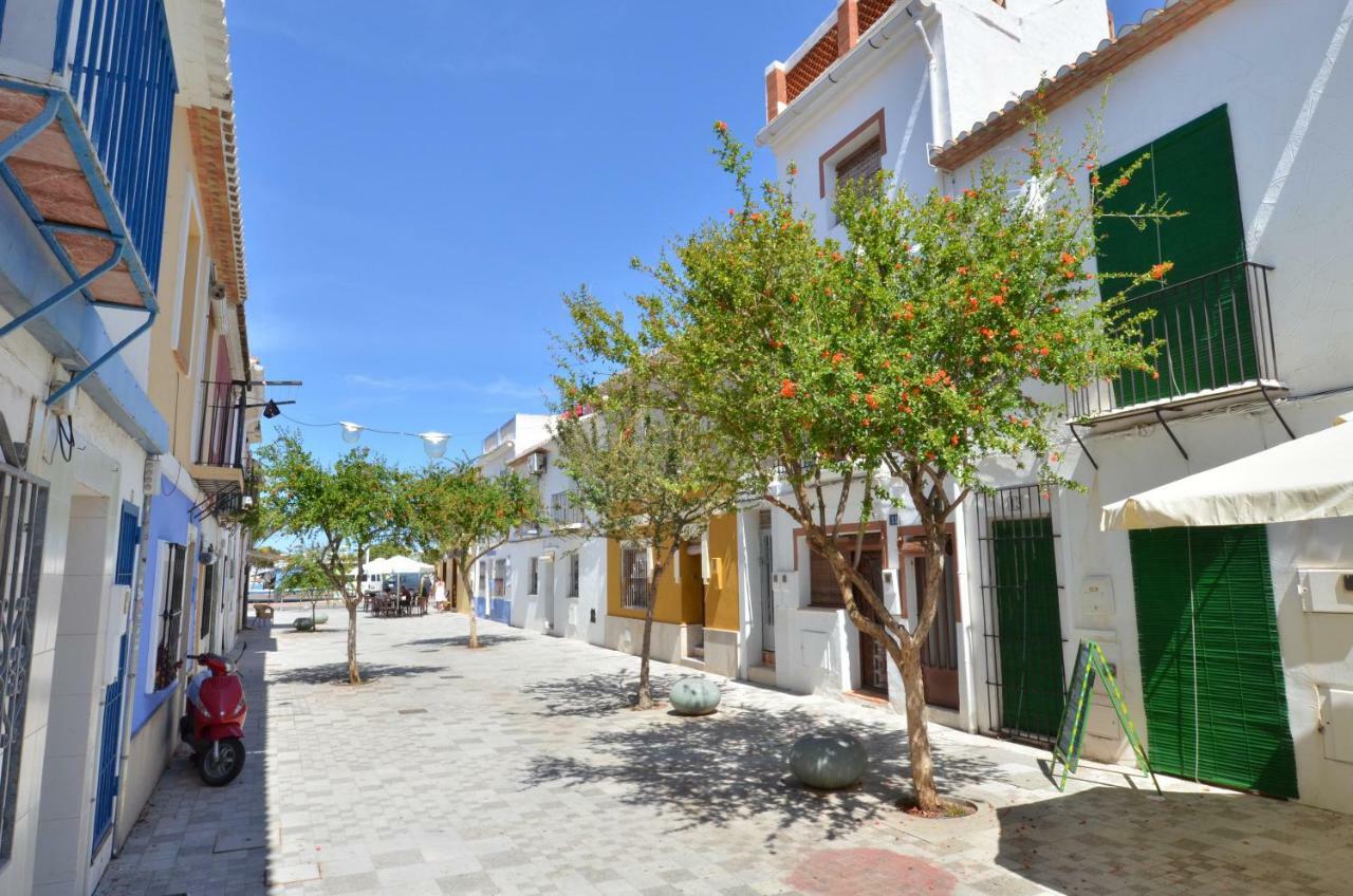 The Green Townhouse In Denia Centre By Nras Екстериор снимка