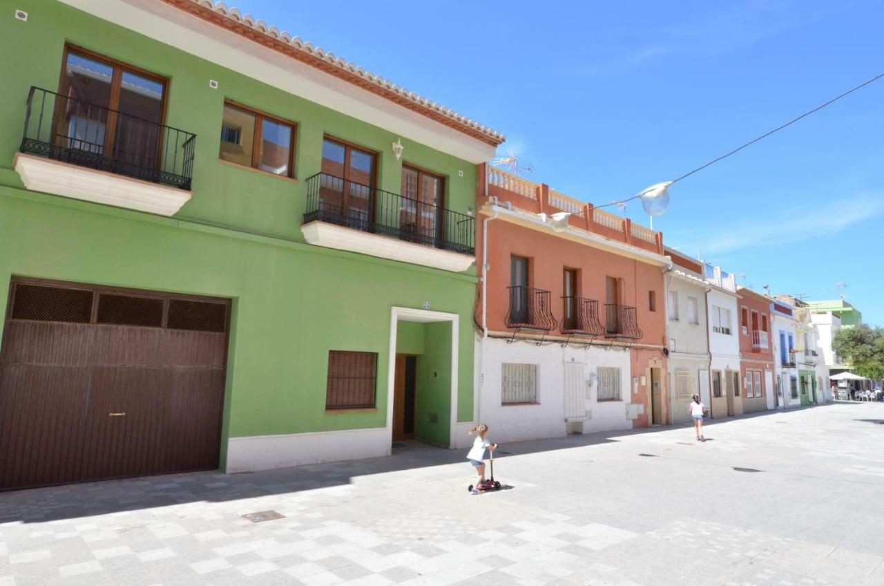 The Green Townhouse In Denia Centre By Nras Екстериор снимка